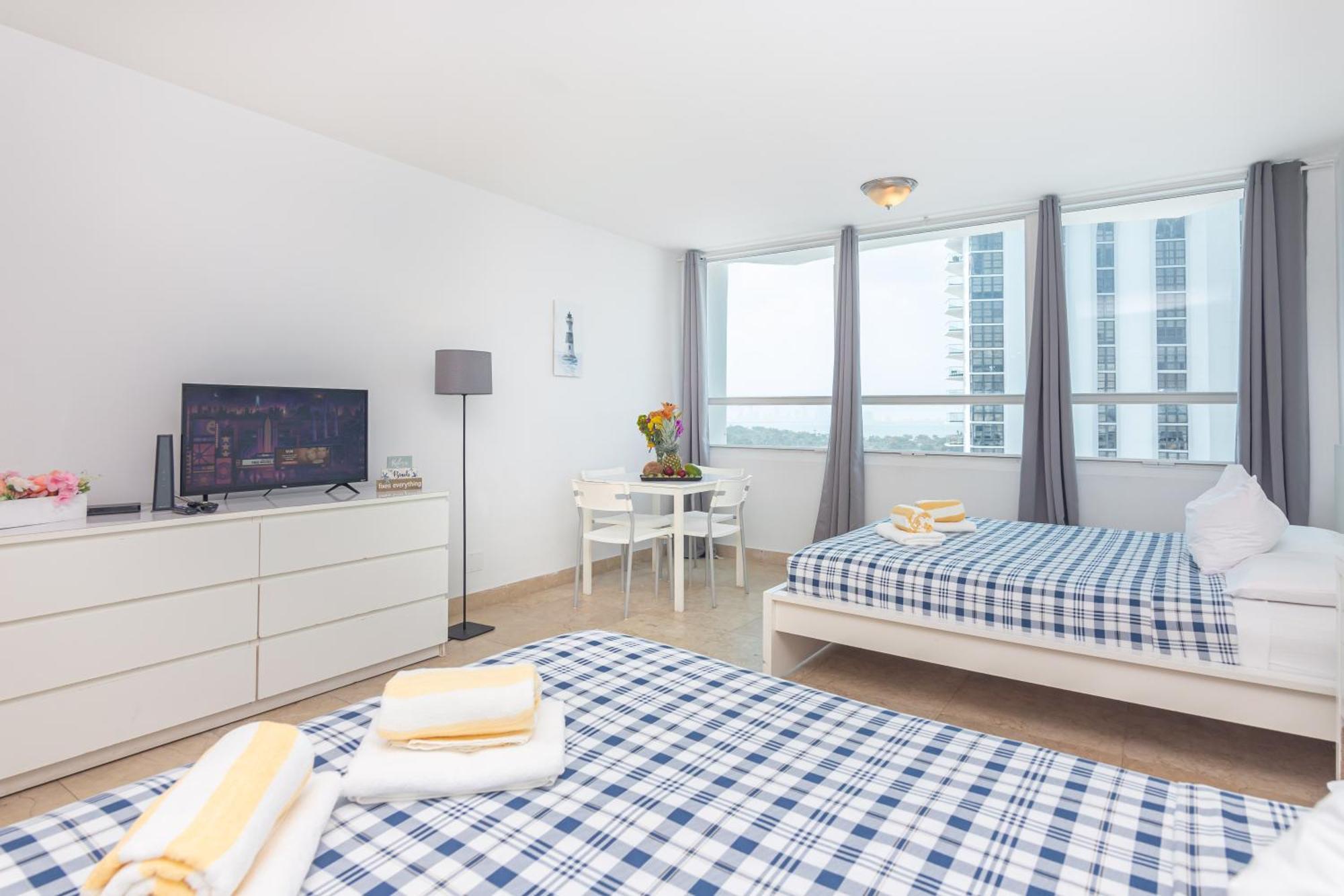 Girasole Design Suites. Miami Beach Extérieur photo
