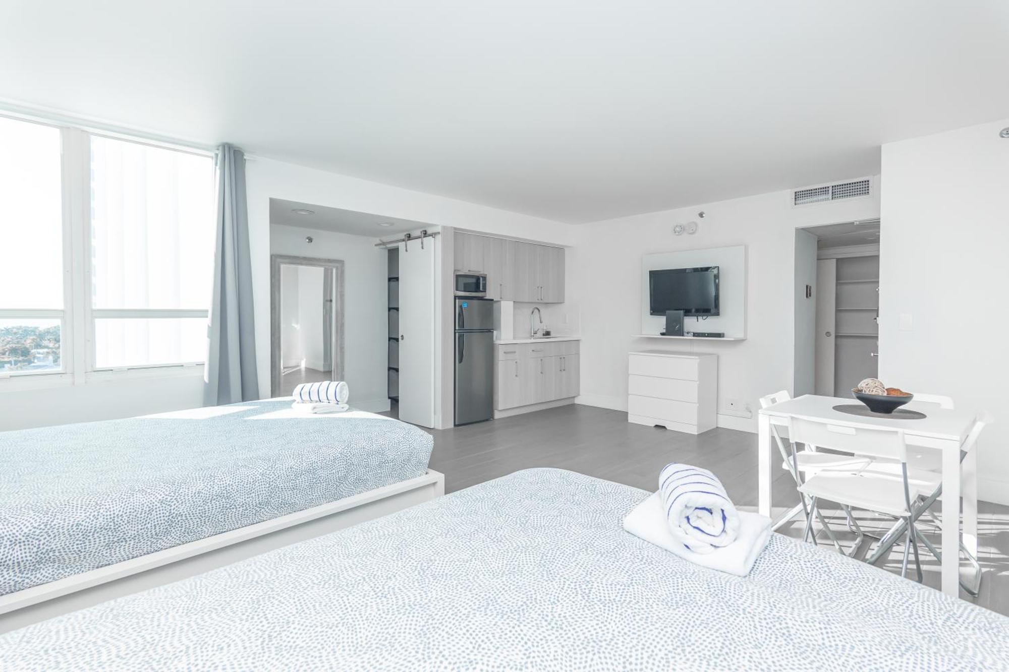 Girasole Design Suites. Miami Beach Chambre photo